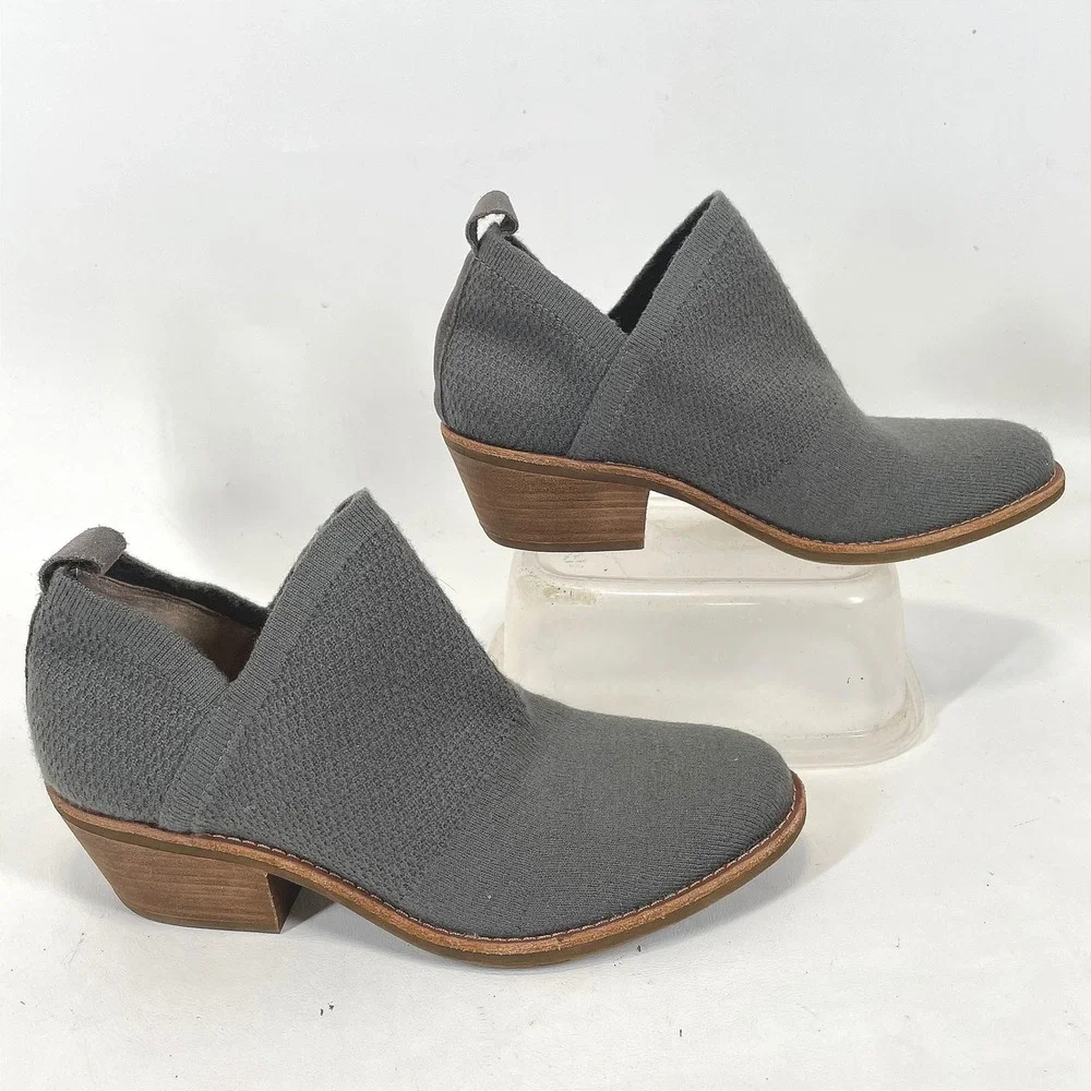 Sofft SF0068558 Gray Knit Ankle Booties Almond Toe Stacked Heel Womens 8.5M
